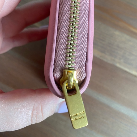 Mansur Gavriel Zip Around cardholder wallet - Picture 4 of 5